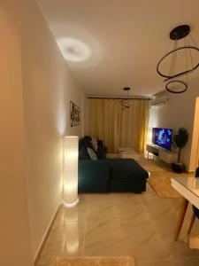 Fotografie z fotogalerie ubytování One house, many things. v destinaci New cairo