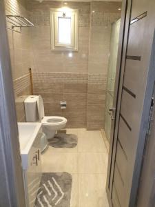 A bathroom at Sharm Hills