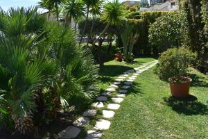 Ogród w obiekcie Villa Victoria, Taormina