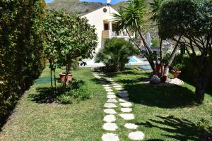 Ogród w obiekcie Villa Victoria, Taormina