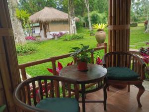 Foto dalla galleria di Bamboo Sanctuary Pancawati Resort Bogor a Ciherangsating Altre 91 foto