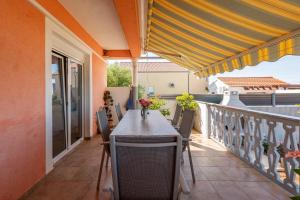 Balkón alebo terasa v ubytovaní Holiday House Anica