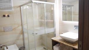 Koupelna v ubytování Aktas Hotel