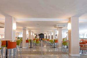 Restaurace v ubytování Medplaya Hotel Bali