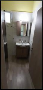 A bathroom at Amethyst Még 10 kép