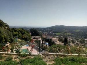 widok z góry wzgórza w obiekcie Hauzify I Casa Vistamar w mieście Calonge