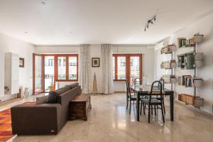 Χώρος καθιστικού στο La Cassatella family home