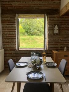 Nápoje v ubytování Gîte atypique La Bastilac