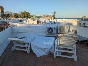 Balkon lub taras w obiekcie Estepona - Playa - 1 dormitorio con terraza solárium Mi17