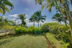 Zahrada ubytování Apt sur la plage, RDC, vue mer, plage privée