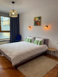 Posteľ alebo postele v izbe v ubytovaní Arkadia The View Luxury Prime Apartment