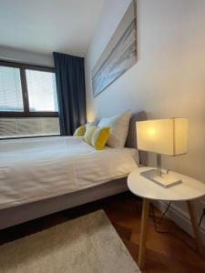 Posteľ alebo postele v izbe v ubytovaní Arkadia The View Luxury Prime Apartment