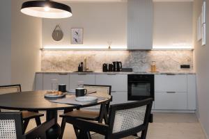 Kuchyň nebo kuchyňský kout v ubytování Centra Nams - Center Apartments