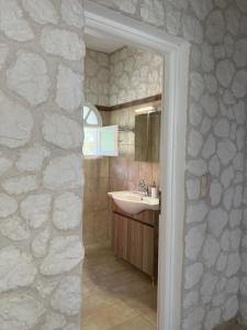 Fotografie z fotogalerie ubytování Hamre Apartments (Nicholas) v destinaci Agios Georgios Pagon + 37 fotografií