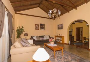 Gallery image of El Zumacal in Valleseco