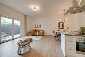 Η κουζίνα ή μικρή κουζίνα στο NEU-Luxus Apartment-Zentral in Altstadt-65-80qm
