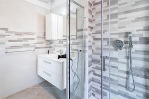 Et badeværelse på Casa Di Gregorio - Intero Appartamento + 24 billeder