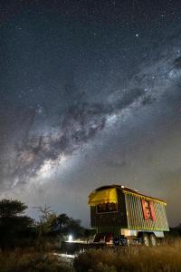 Galeriebild der Unterkunft BellaTiny, Tiny House & Gypsy Wagon in Ondekaremba