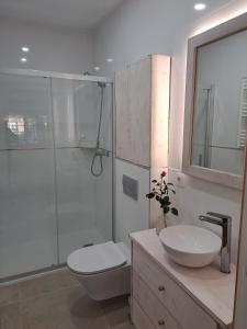 Koupelna v ubytování Agradable Casa Rural + 21 fotografií
