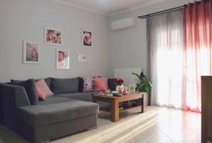 A seating area at Agis home