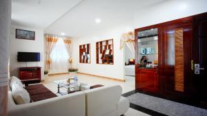 TV a/nebo společenská místnost v ubytování SÀI GÒN - BẠC LIÊU Hotel