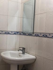 A bathroom at CBA Hotel