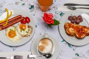Jedlo v ubytovaní bed & breakfast alebo blízkom okolí