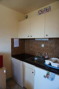 Fotografia z galérie ubytovania Résidence Plein Soleil Ii - studio cabine 4 personnes MAE-0234 v destinácii Orcières