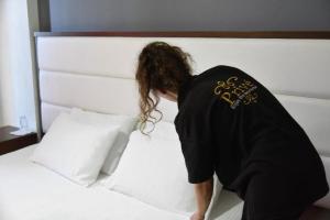 Postel nebo postele na pokoji v ubytování Privé City Hotel + 37 fotografií