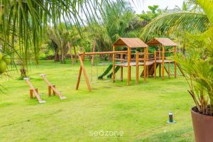 Детска площадка в Condomínio Paraíso dos Coqueiros em Camaçari - PDOs