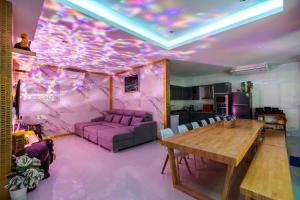 Køkken eller tekøkken på P Henry&App2 Poolvilla Huahin