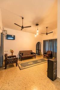 A seating area at The Rise - Poolside Villa