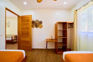 Кровать или кровати в номере Olinca Boutique Hotel