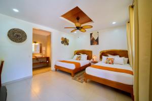 Кровать или кровати в номере Olinca Boutique Hotel