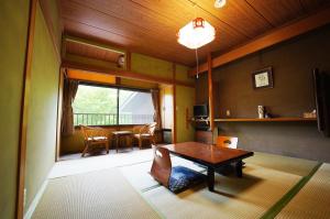 A seating area at ピーポロ乗鞍