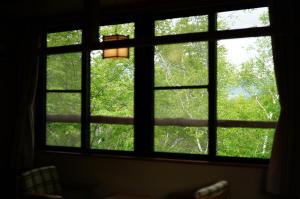 A garden outside ピーポロ乗鞍