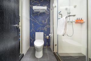 Bagno di Orange Hotel Shanghai Hongqiao Airport Dingbian Road Subway Station Branch - Free Hongqiao Airport & Hongqiao Train station Shuttle Bus