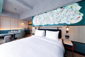 Caption by Hyatt Namba Osaka客房内的一张或多张床位