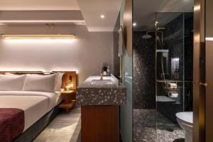 Koupelna v ubytování Bintang Collectionz Hotel