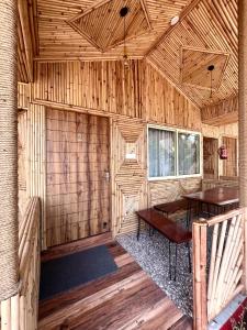 Φωτογραφία από το άλμπουμ του Bamboo Garden Cottages and Cafe σε Rishīkesh