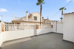 A balcony or terrace at Casa Las Calas