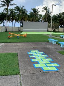 Aed väljaspool majutusasutust Luquillo Beach & Ocean Breeze
