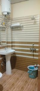 Ένα μπάνιο στο Geetanjali homestay
