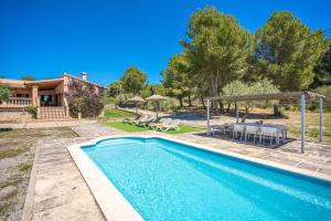 Bazén v ubytování Finca AGUILA by Mallorca Villa Selection nebo v jeho okolí