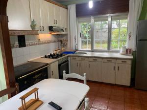 Dapur atau dapur kecil di A Debesa do Rei