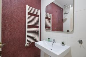 Koupelna v ubytování Golden City Hotel , Tirana