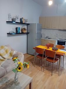 Kuchyň nebo kuchyňský kout v ubytování Mary's Place Stalis