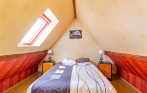 Ein Bett oder Betten in einem Zimmer der Unterkunft Maison au calme proche Orly