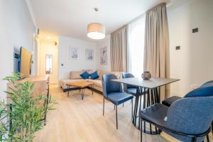 Posezení v ubytování Invictus Hotel