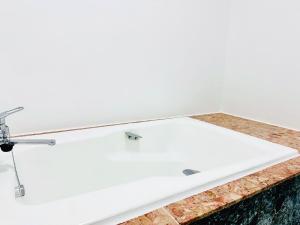 Gambar di galeri bagi One Style di Naha